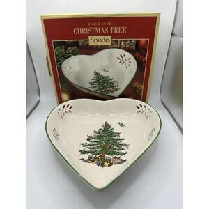 Spode English Porcelain 7" Pierced Heart Dish w/ Christmas Tree Design NEW IN BX